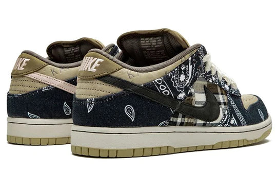 CT5053 001 Nike SB Dunk Low Travis Scott