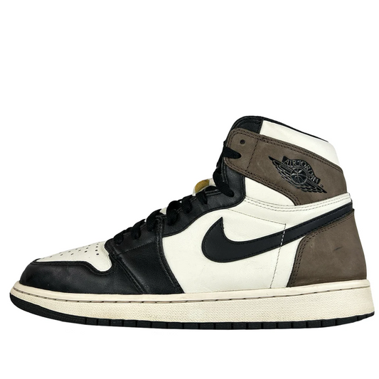 555088 105 Jordan 1 Mocha [USED] - 11 M (Used4)