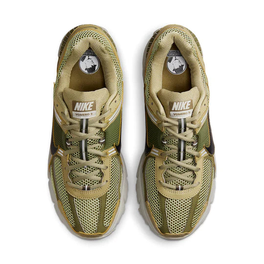 FJ1915 200 Nike Zoom Vomero 5 Neutral Olive