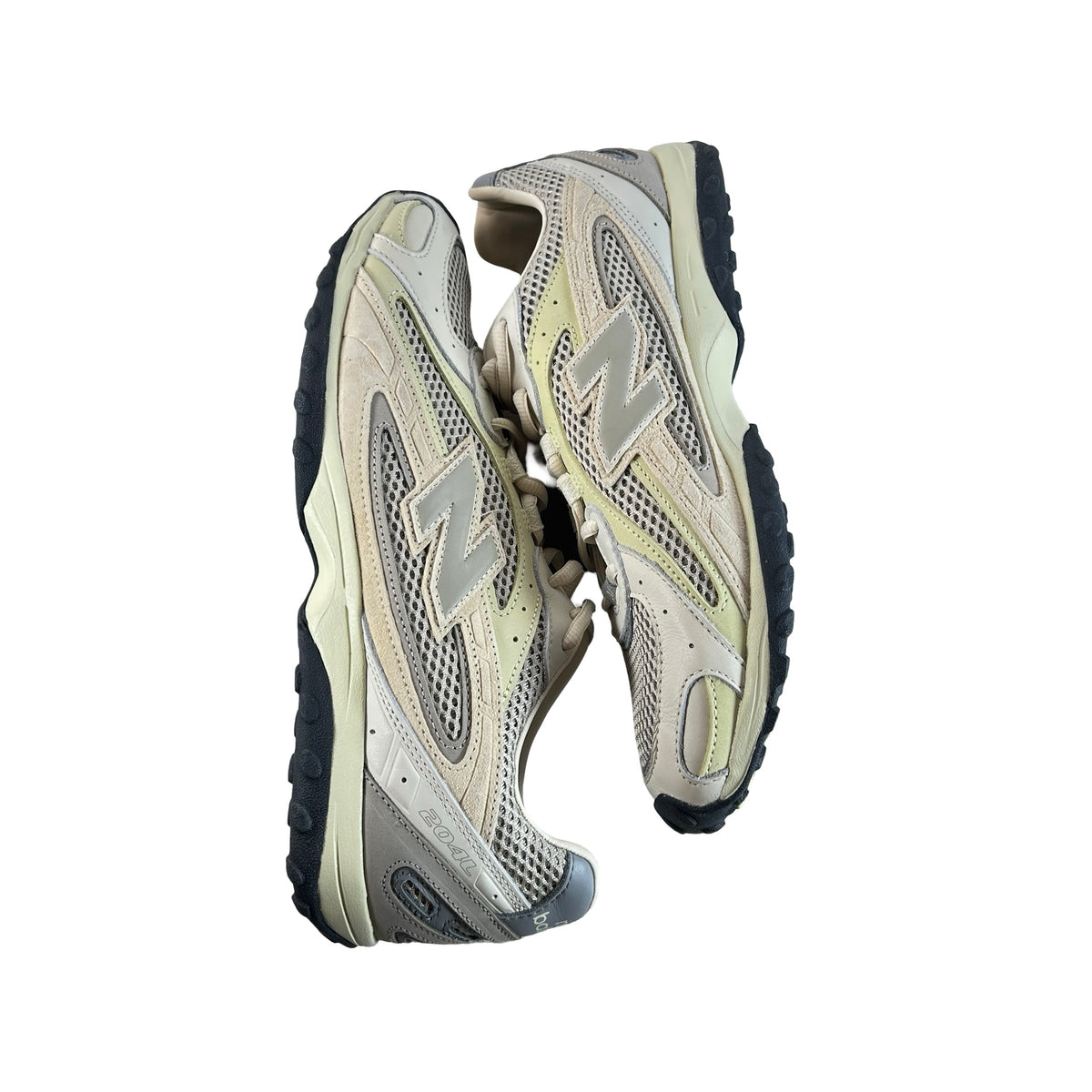 U204L7YU New Balance 204L AURALEE Cream [USED] - 10.5 M (Used) (No Box)