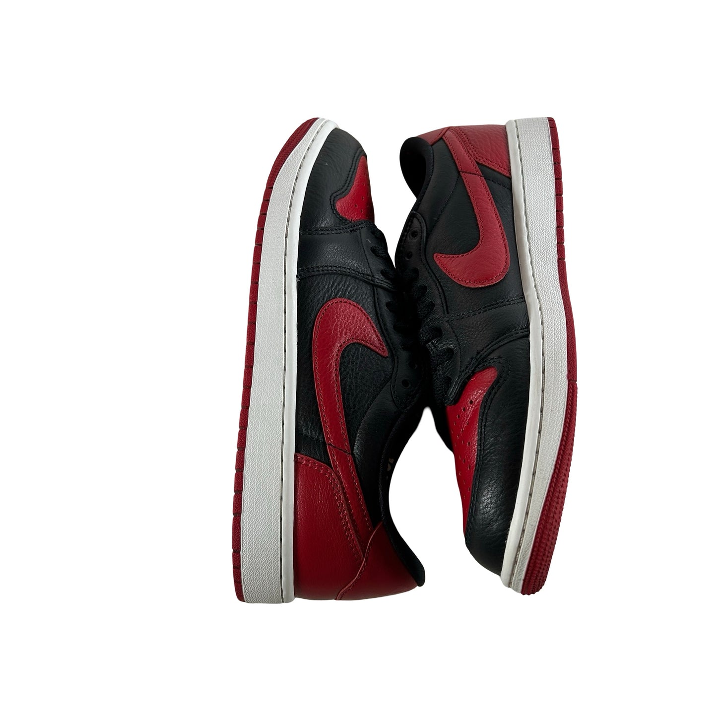 IW6276 001 Air Jordan 1 Retro Low OG Banned [USED] - 9.5 M (Used)