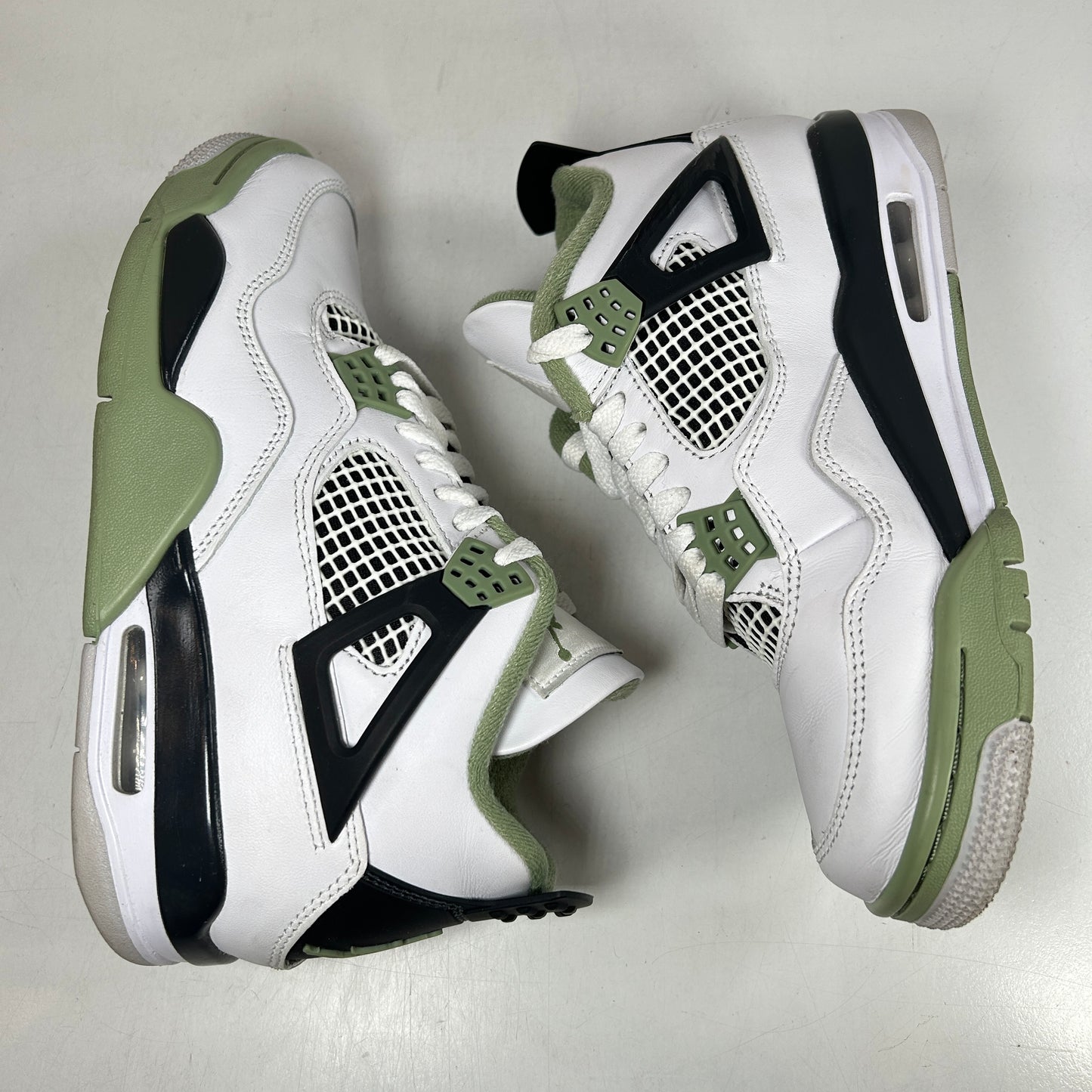 AQ9129 103 Jordan 4 Retro Seafoam (W) [USED] - 7 W (Used2)