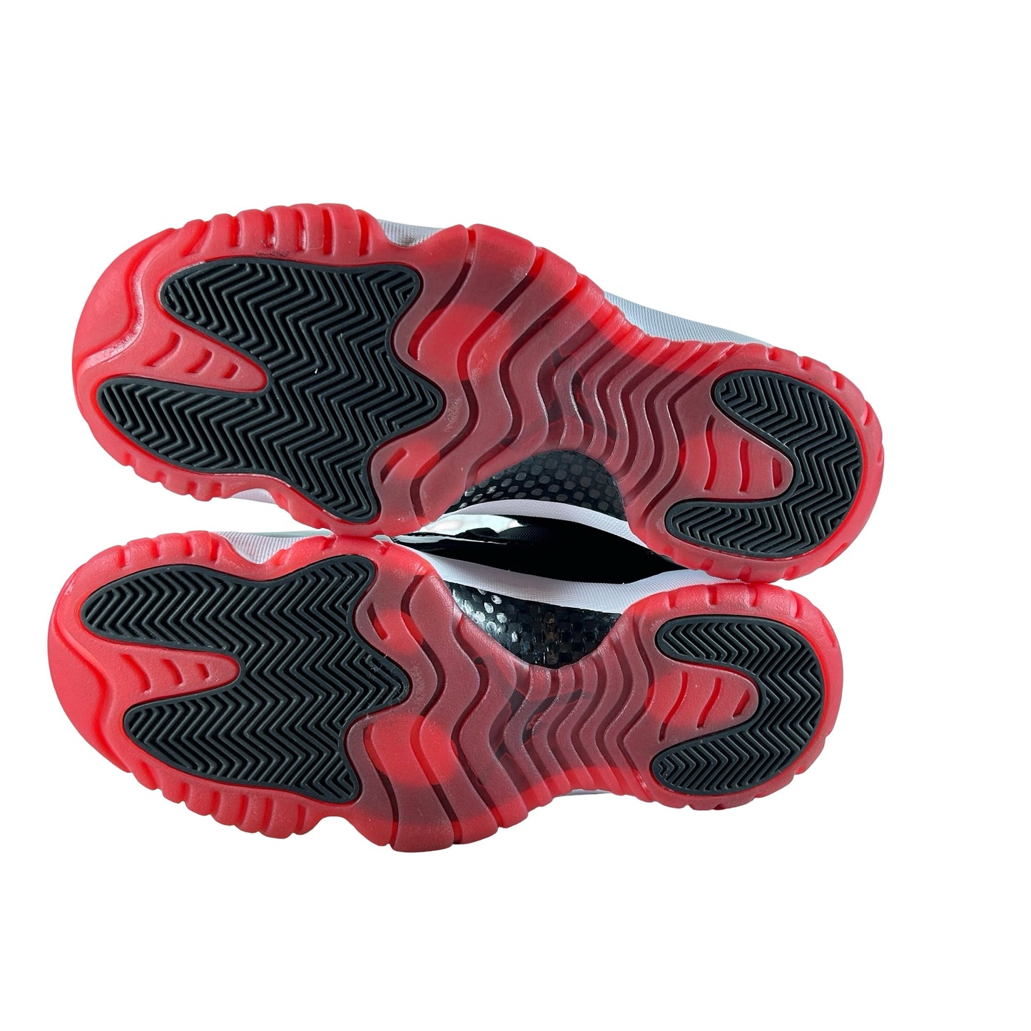 FV5104 006 Jordan 11 Retro Low Bred (2025) - 9.5 M (Used) (No Insoles)
