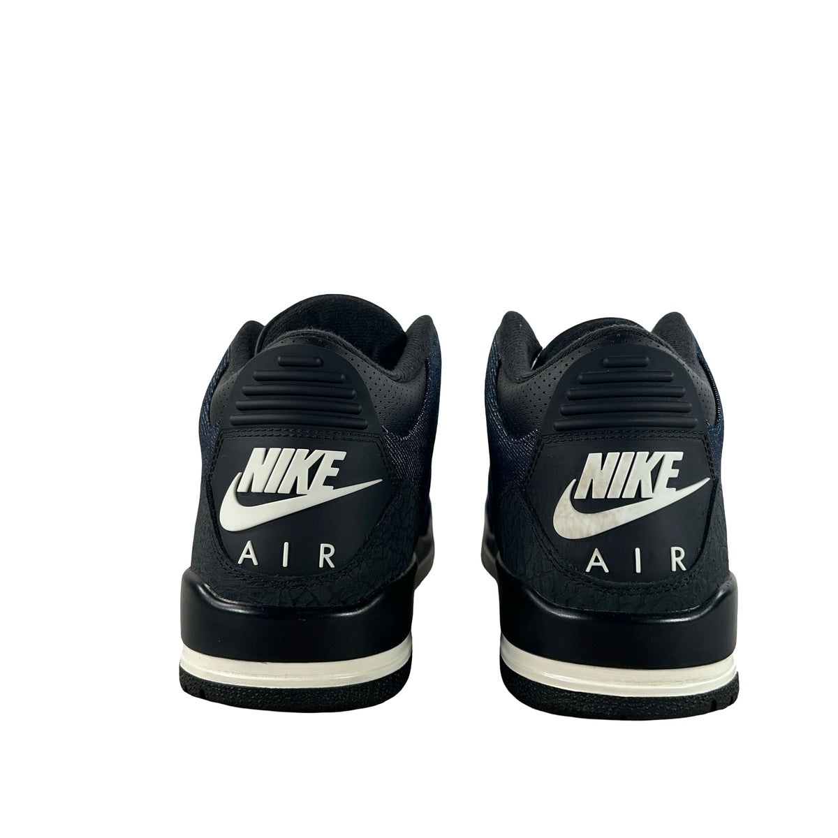 IH7959 400 Air Jordan 3 Retro Levi’s Indigo [USED] - 9 M (Used)