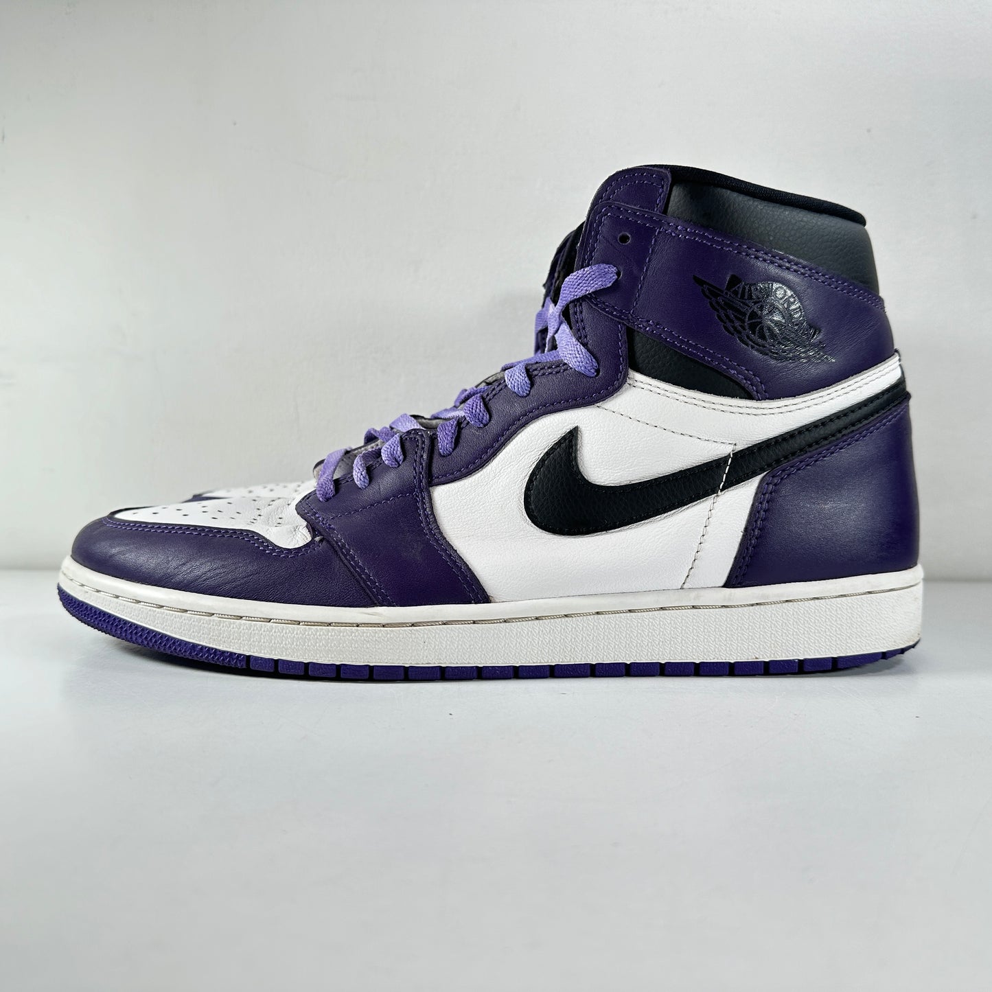 555088 500 Jordan 1 Court Purple [USED] - 13 M (Used) (No Box)