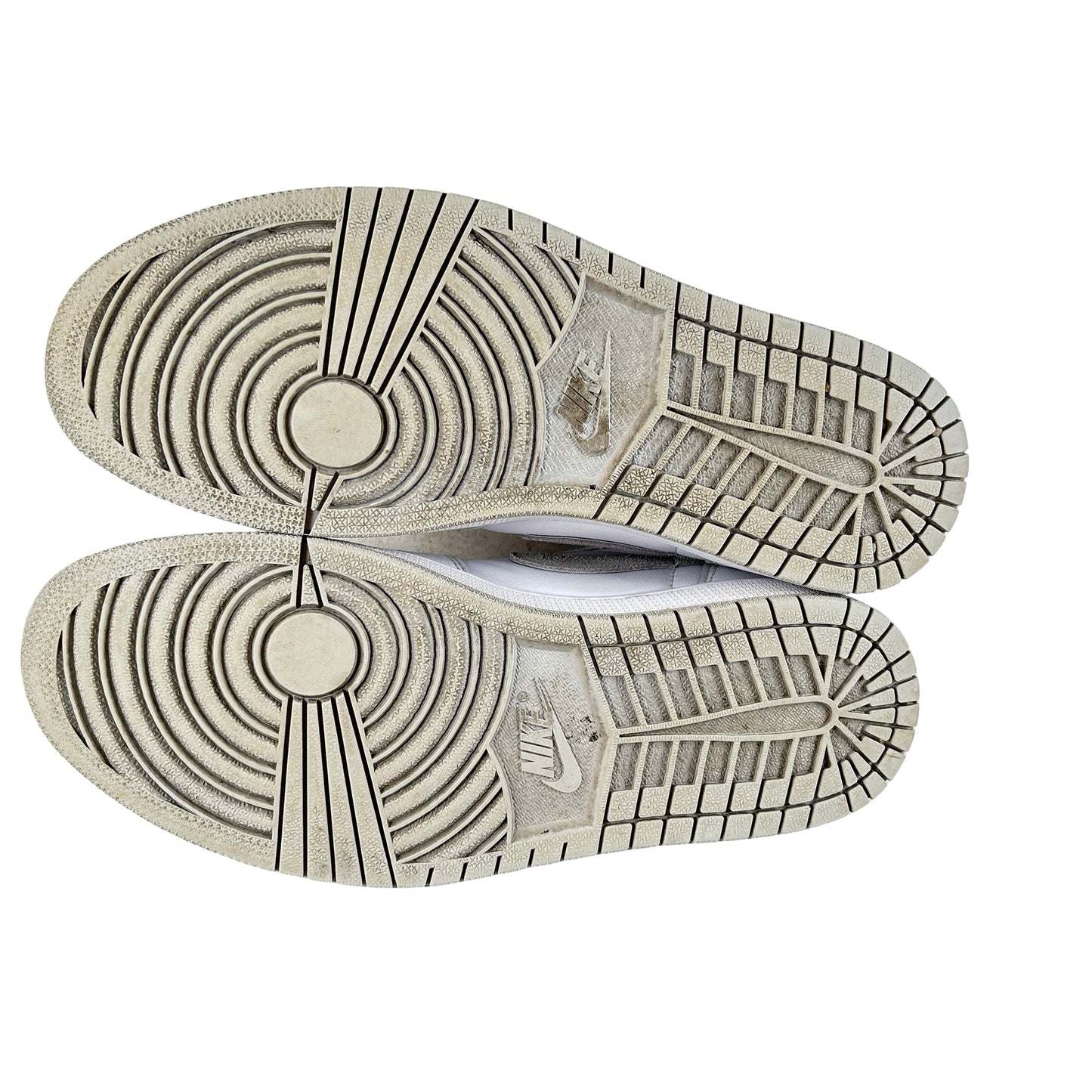 CZ0790 100 Jordan 1 Low OG Neutral Grey (2021) [USED] - 11 M (Used2)