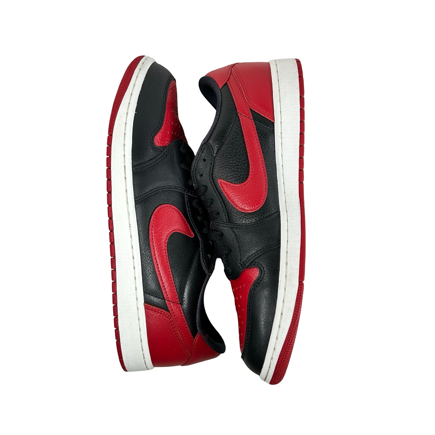 IW6276 001 Air Jordan 1 Retro Low OG Banned [USED] - 11 M (Used)