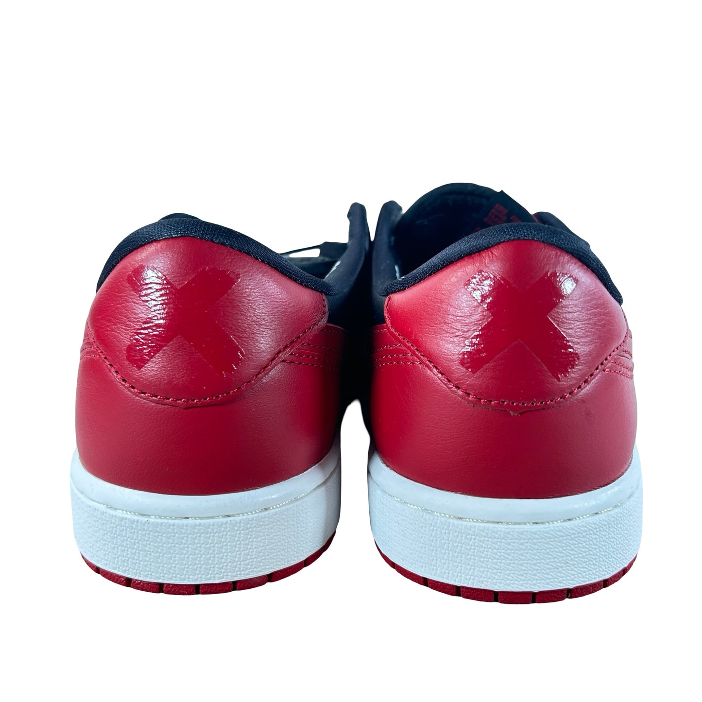 IW6276 001 Air Jordan 1 Retro Low OG Banned [USED] - 10.5 M (VNDS)