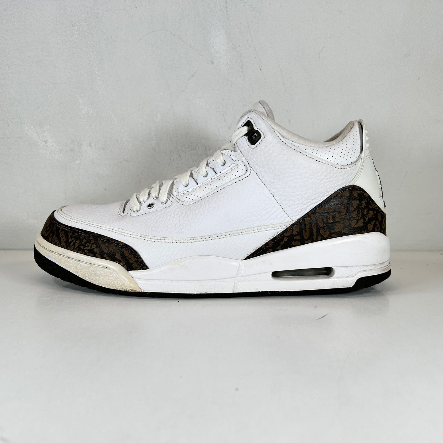 136064 122 Jordan 3 Mocha [USED] - 10 M (Used) (Replace Box)