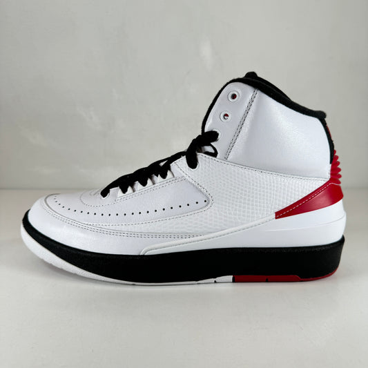 DX2454 106 Jordan 2 Retro OG Chicago (2022) [USED] - 7.5 M (Used)