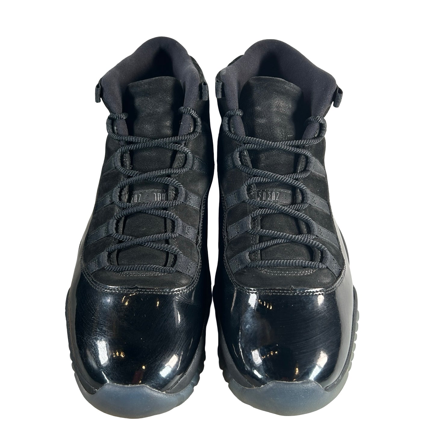 378037 005 Jordan 11 Retro Cap and Gown [USED] - 13 M (Used)