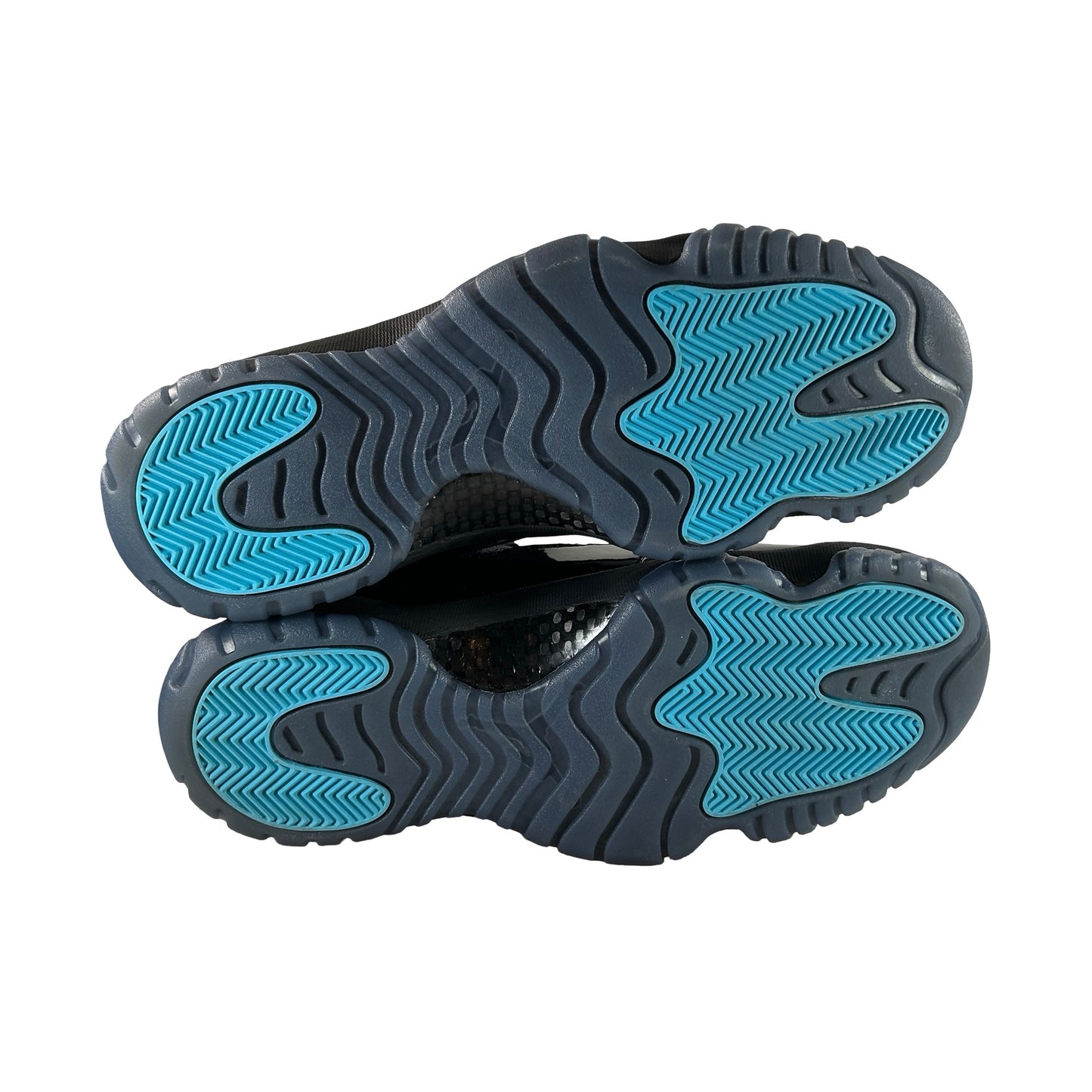 CT8012 047 Jordan 11 Retro Gamma Blue (2025) [USED] - 11.5 M (Used10)