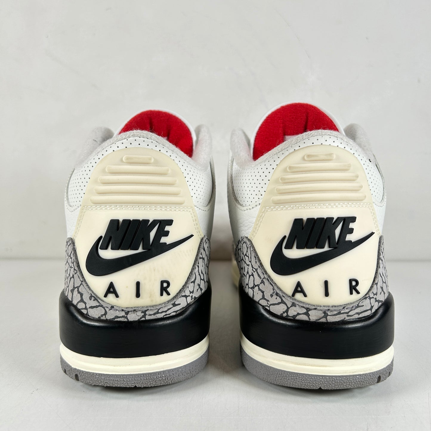 DN3707 100 Jordan 3 Retro White Cement Reimagined [USED] - 10 M (Used4)