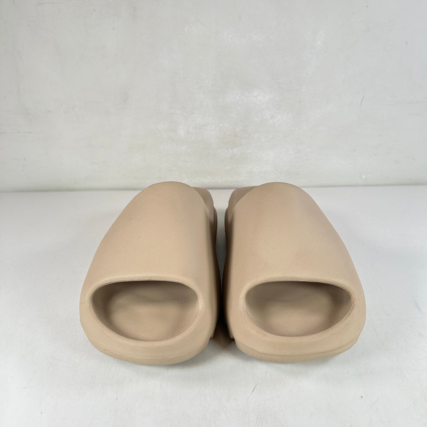 GWQ934 adidas Yeezy Slide Pure (Restock Pair) [USED] - 9 M (Used)