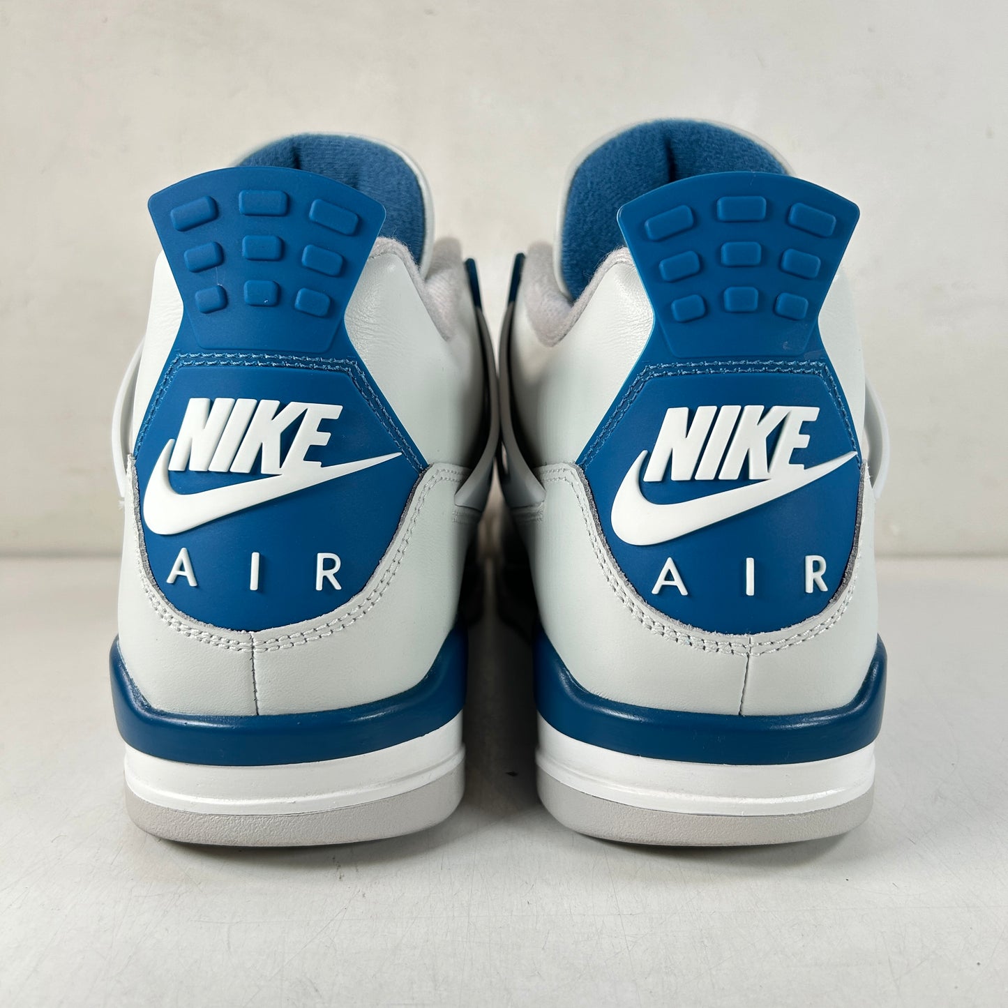 FV5029 141 Jordan 4 Retro Military Blue (2024) [USED] - 10 M (Used9)