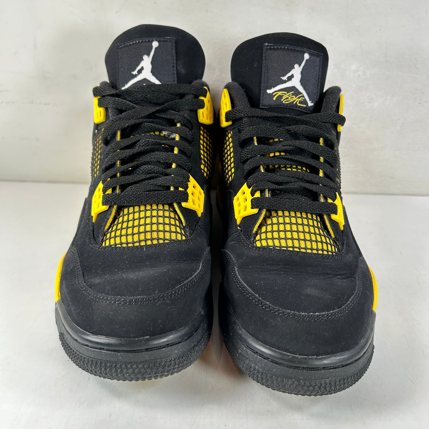 DH6927 017 Jordan 4 Retro Thunder [USED] - 11.5 M (Used)