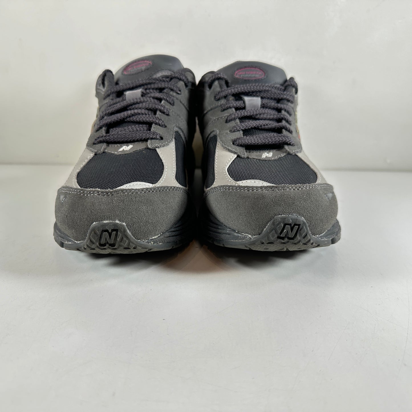 M2002RGV New Balance 2002R Black Grey [USED] - 9.5 M (Used) (No Box)