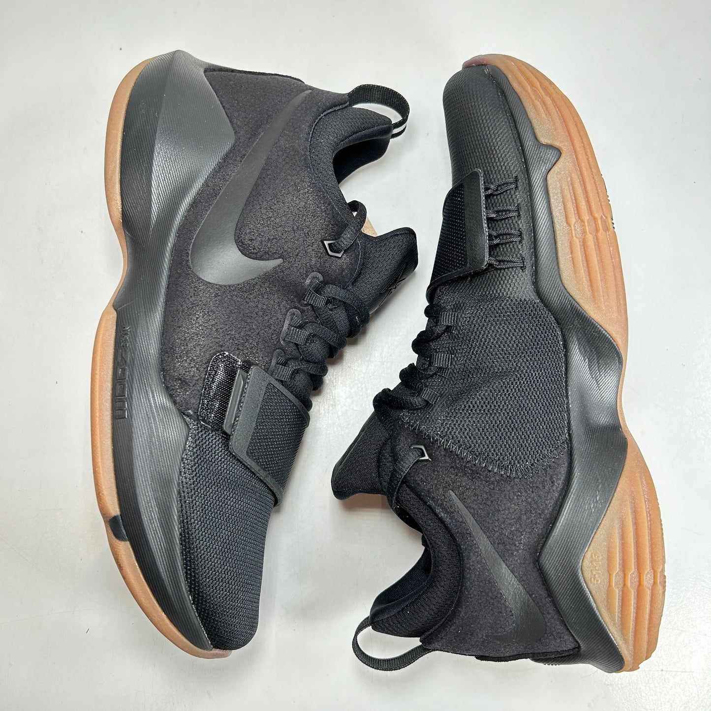 878627 004 Nike PG 1 Black Gum [USED] - 9 M (Used)