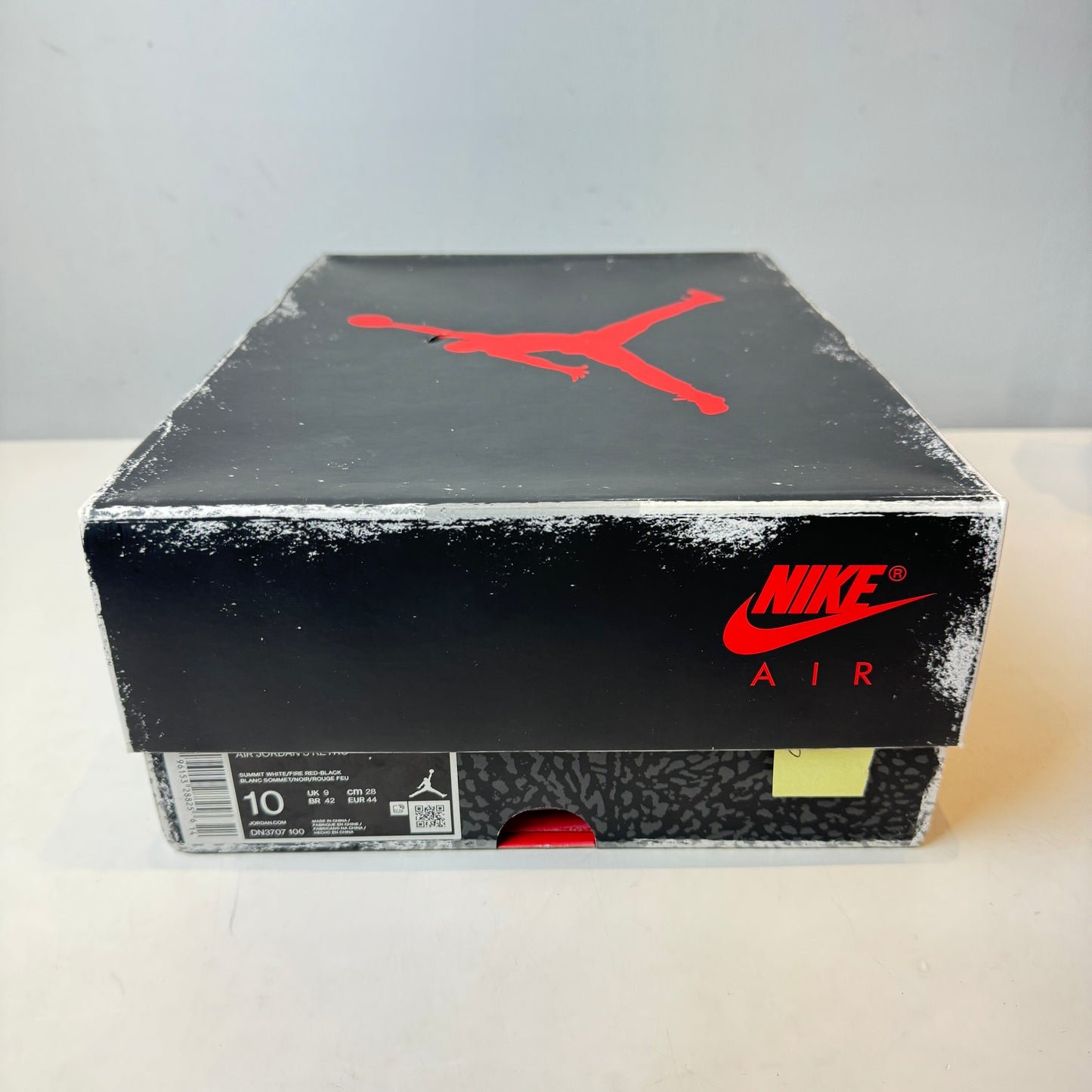 DN3707 100 Jordan 3 Retro White Cement Reimagined [USED] - 10 M (Used3)