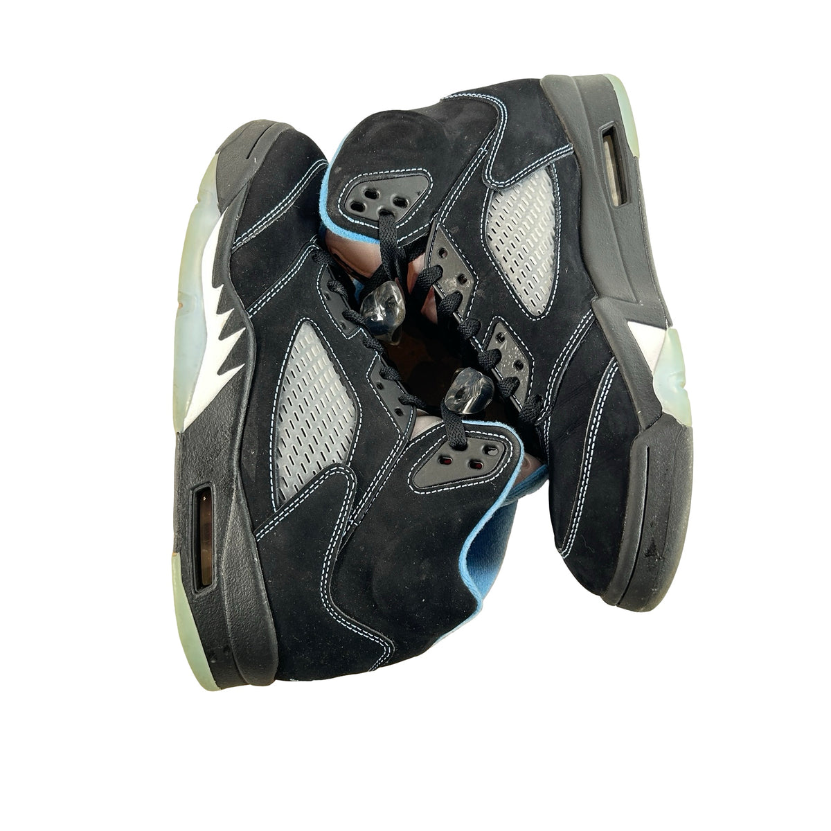 DD0587 008 Jordan 5 Retro Black University Blue (2026) [USED] - 8.5 M (Used)