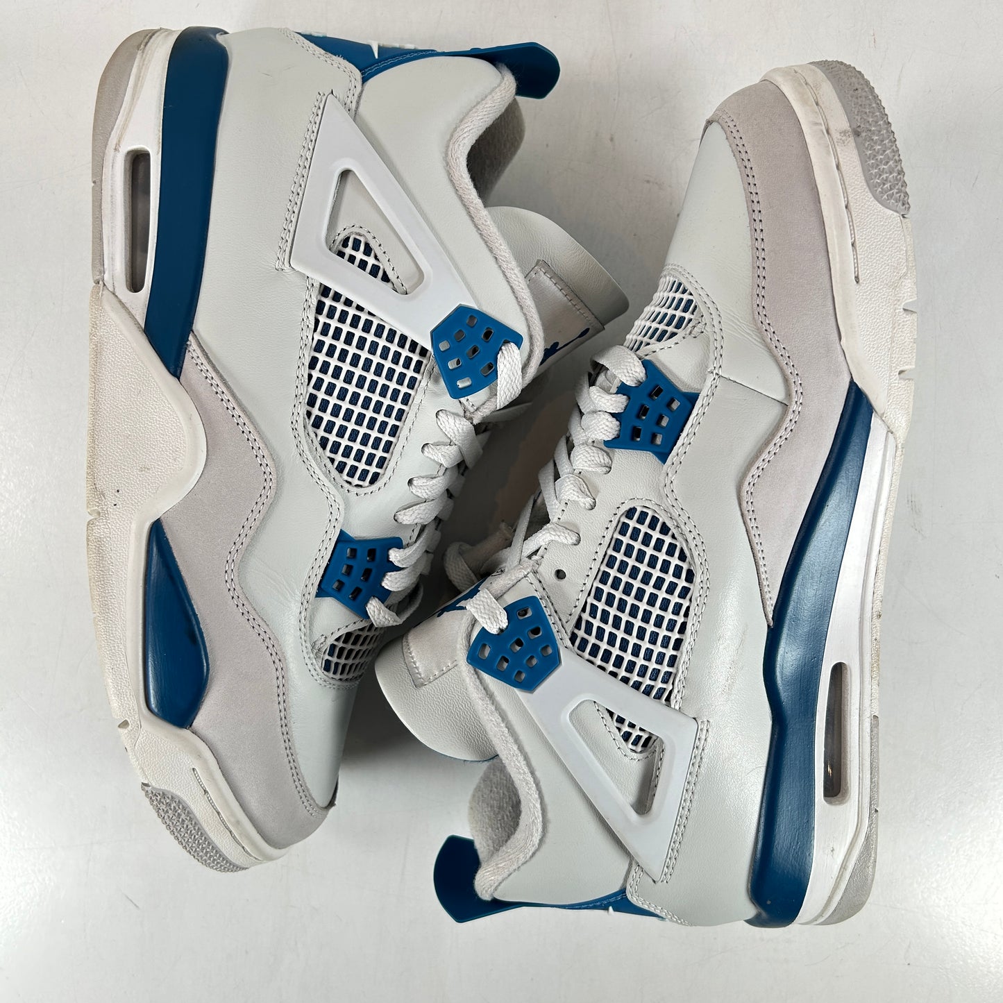 FV5029 141 Jordan 4 Retro Military Blue (2024) [USED] - 9 M (Used6)