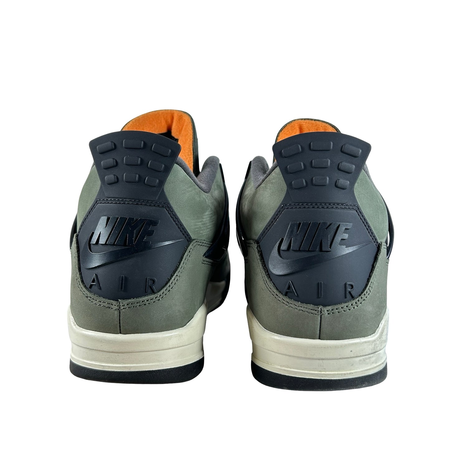 IB1519 200 Jordan 4 Retro OG SP Undefeated (2025) [USED] - 13 M (Used3)