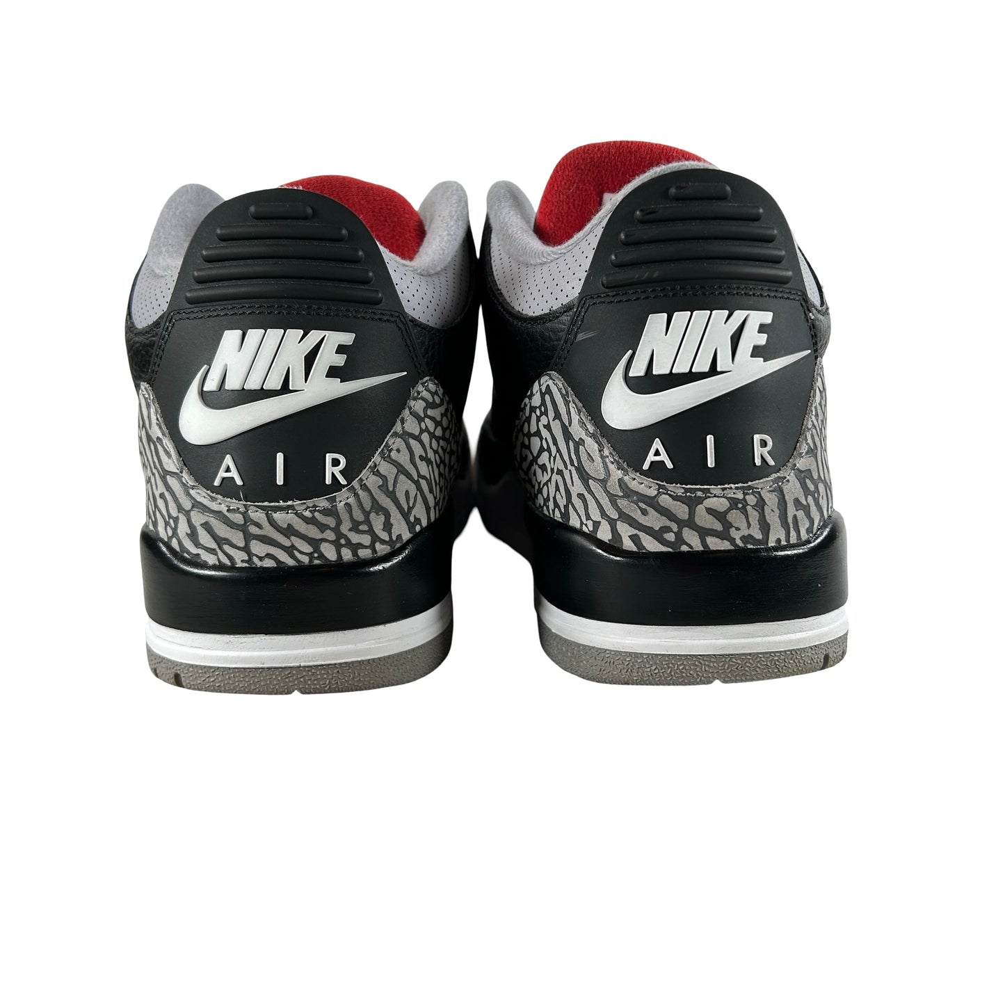 854262 001 Jordan 3 Black Cement 2018 [USED] - 14 M (Used2)