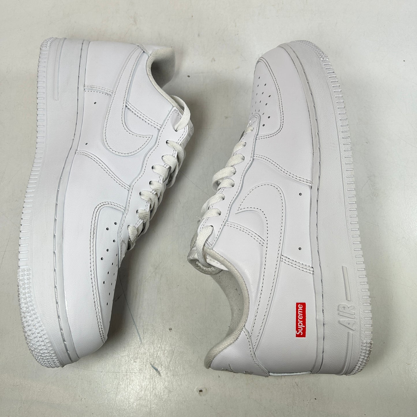 CU9225 100 Nike Air Force 1 Low Supreme White [USED] - 10.5 M (Used2)