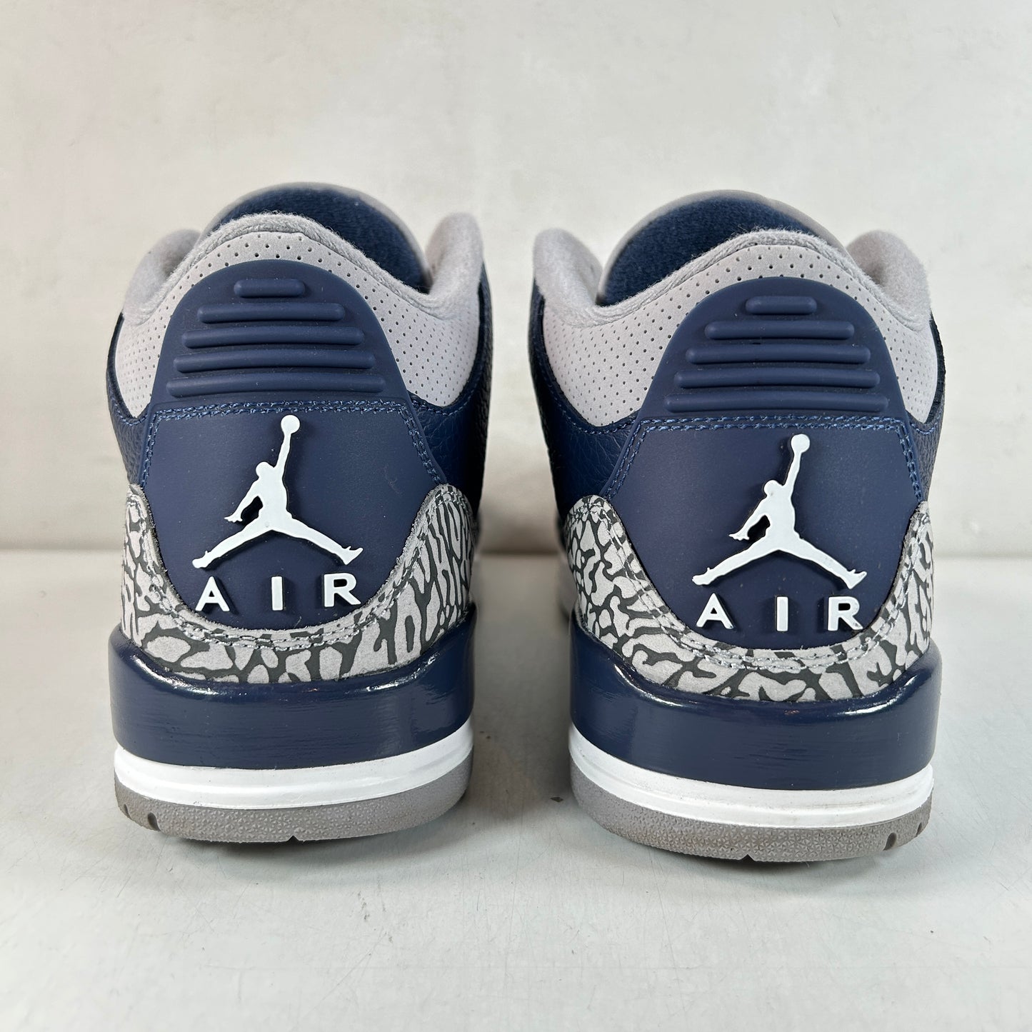 CT8532 401 Jordan 3 Retro Georgetown (2021) [USED] - 8.5 M (Used2)