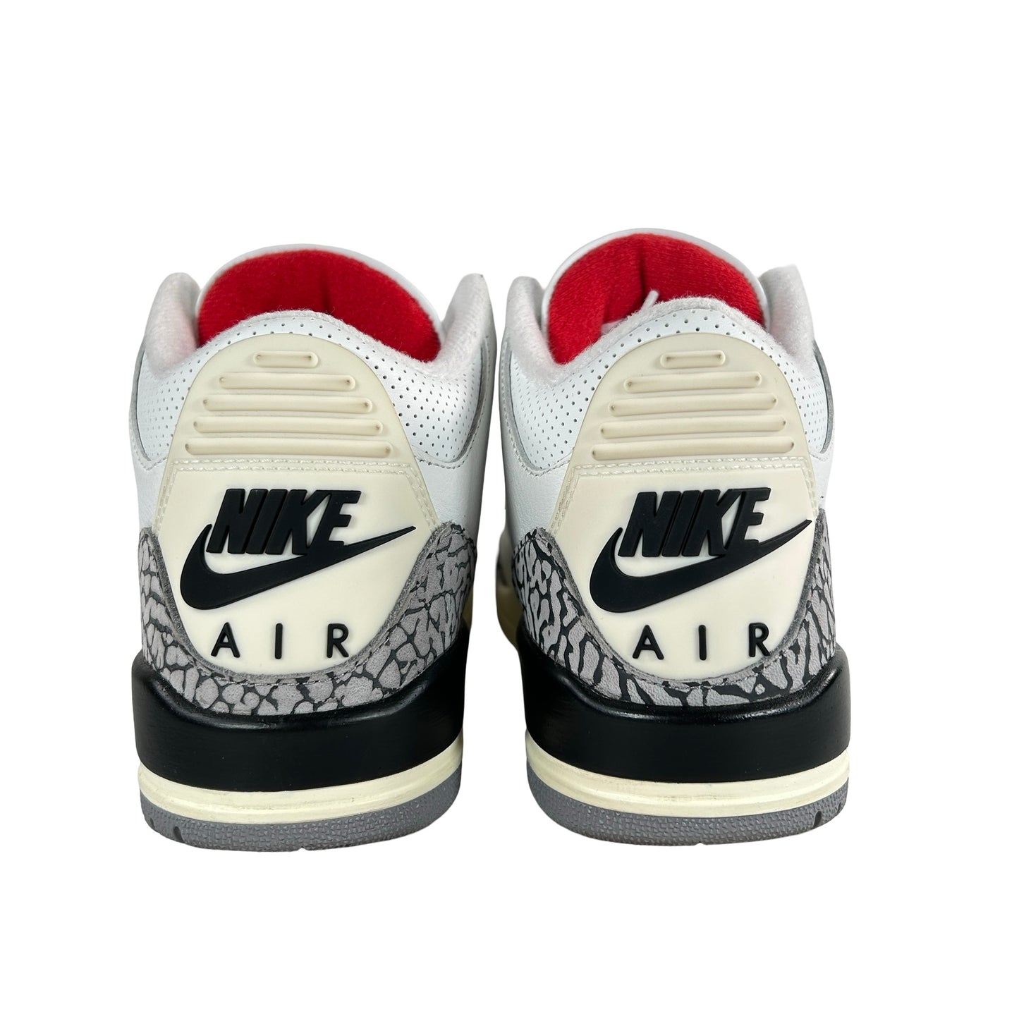 DN3707 100 Jordan 3 Retro White Cement Reimagined [USED] - 5.5 M (VNDS)