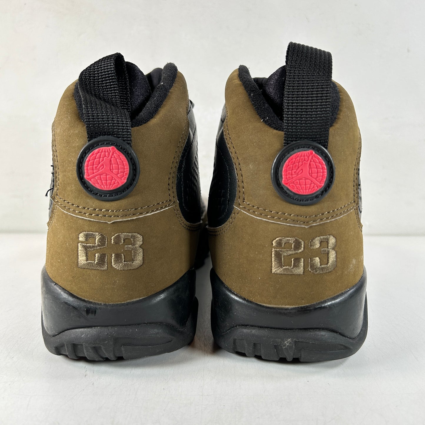 302370 031 Jordan 9 Retro Olive (2002) [USED] - 10 M (Used)