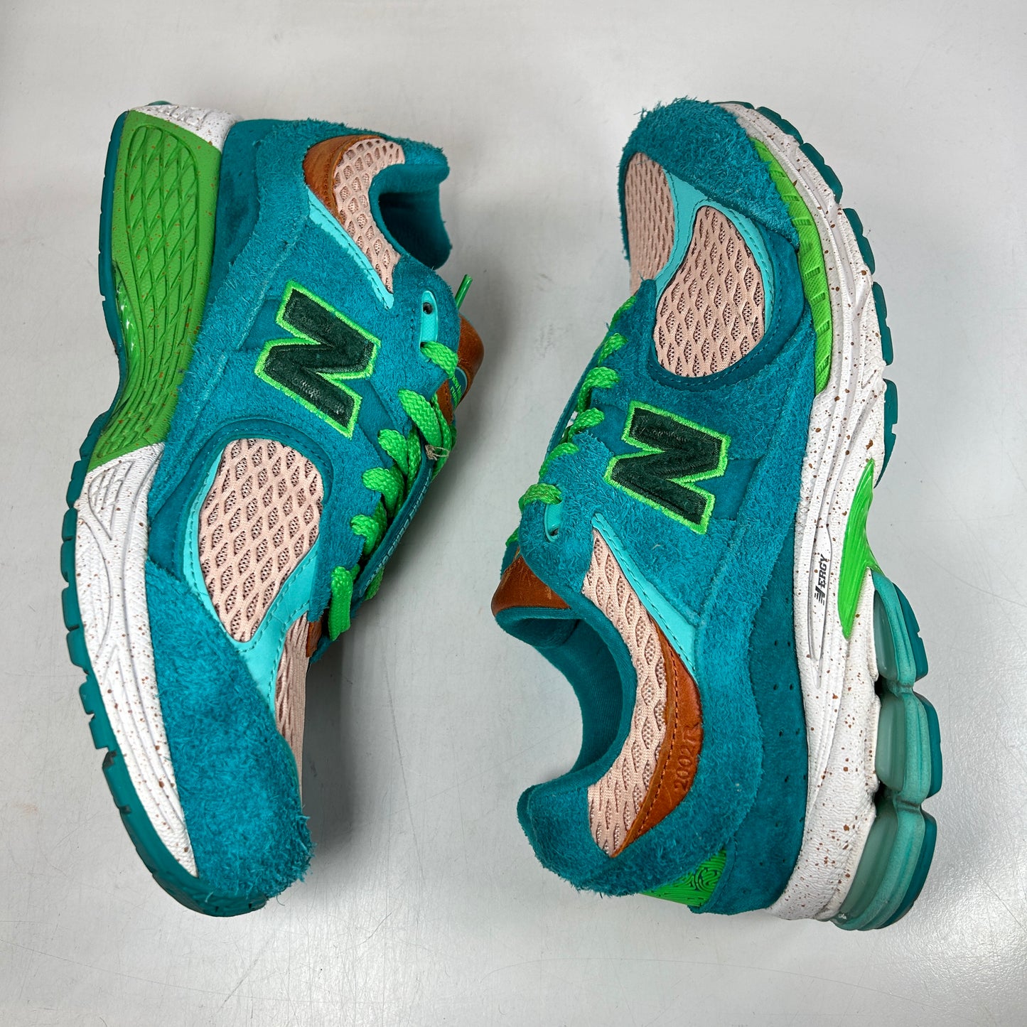 ML2002RJ New Balance 2002R Salehe Bembury Water Be The Guide [USED] - 8.5 M (Used2)