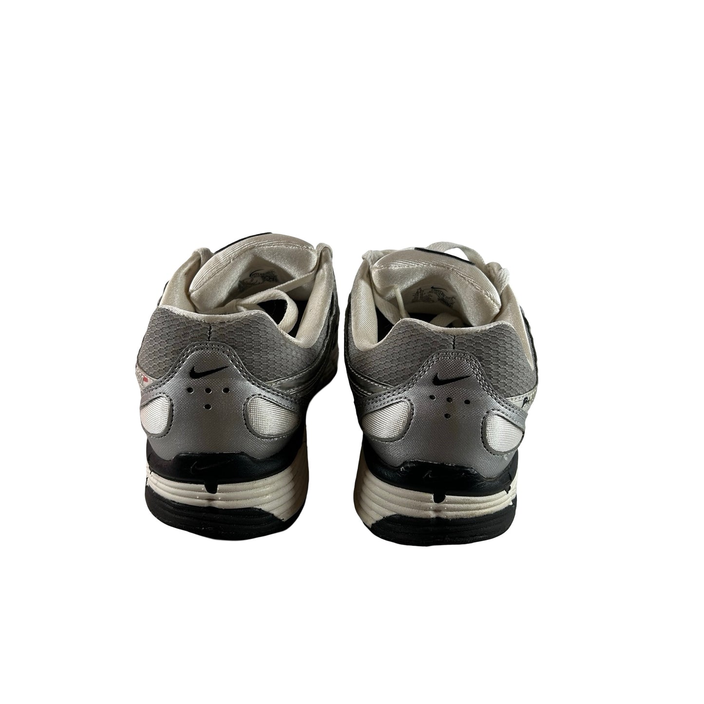 CN0149 001 Nike P-6000 Metallic Silver [USED] - 8.5 M (Used)