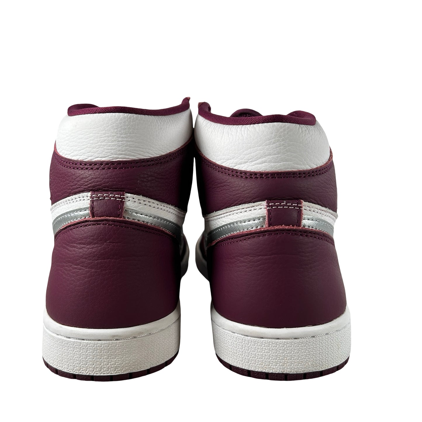 555088 611 Jordan 1 Retro High OG Burdeos 11 DS