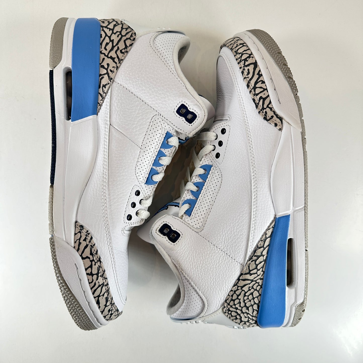 CT8532 104 Jordan 3 Retro UNC (2020) [USED] - 9.5 M (Used2)