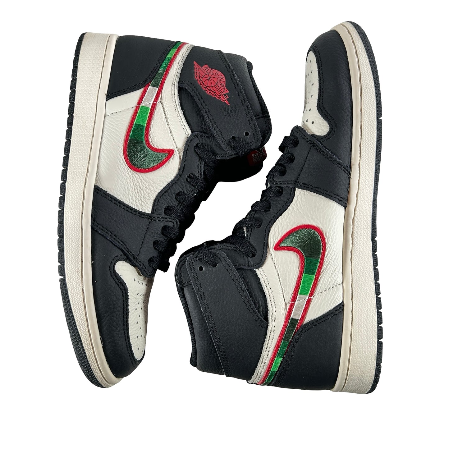 555088 015 Jordan 1 Retro High Sports Illustrated (A Star Is Born) [USED] - 8.5 M (Used)