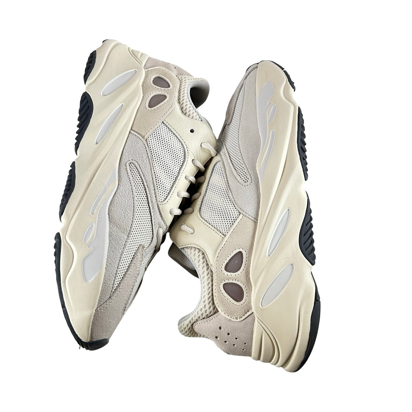 EG7596 adidas Yeezy Boost 700 Analog [USED] - 12 M (VNDS)