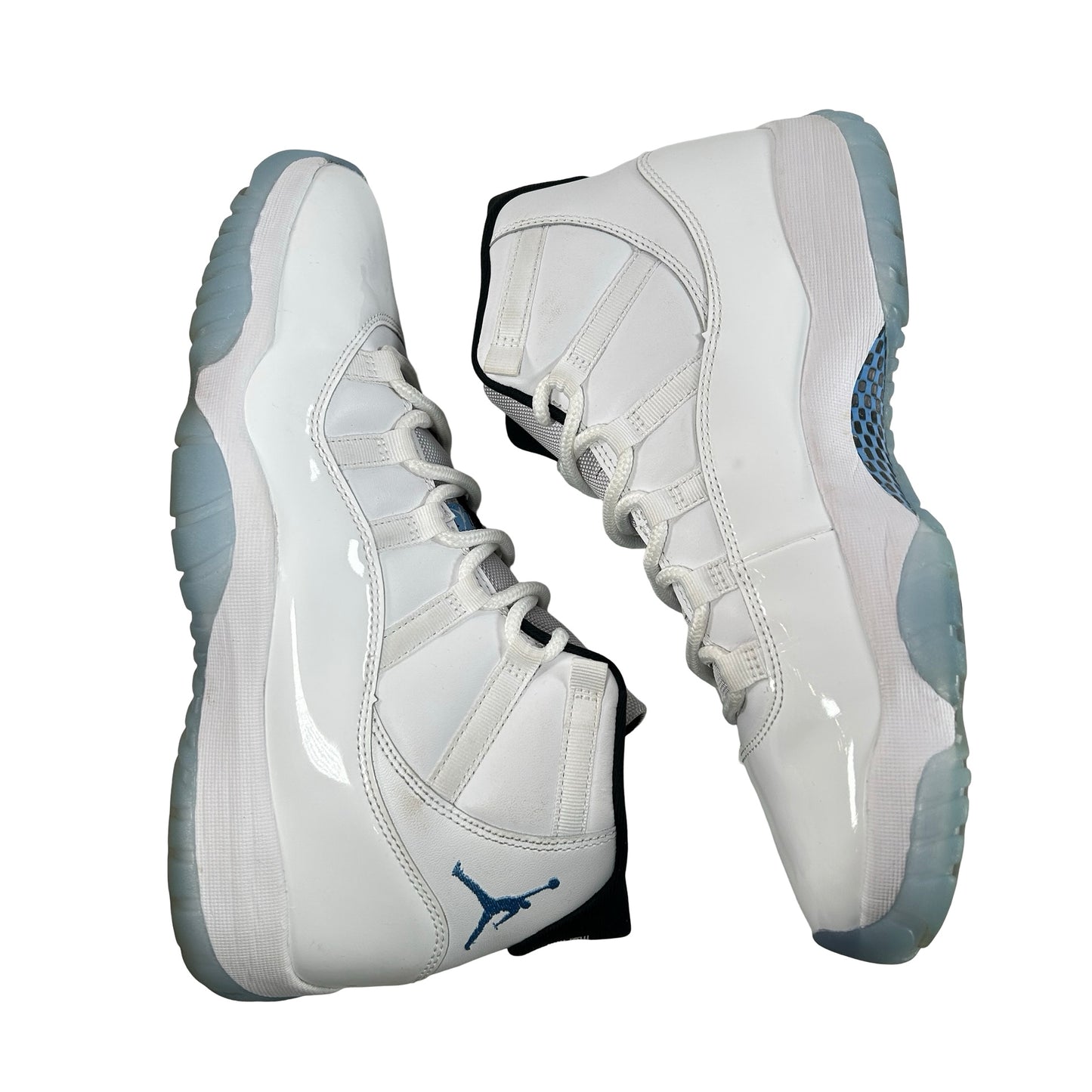 CT8012 104 Jordan 11 Retro Legend Blue (2024) [USED] - 11 M (Used3)
