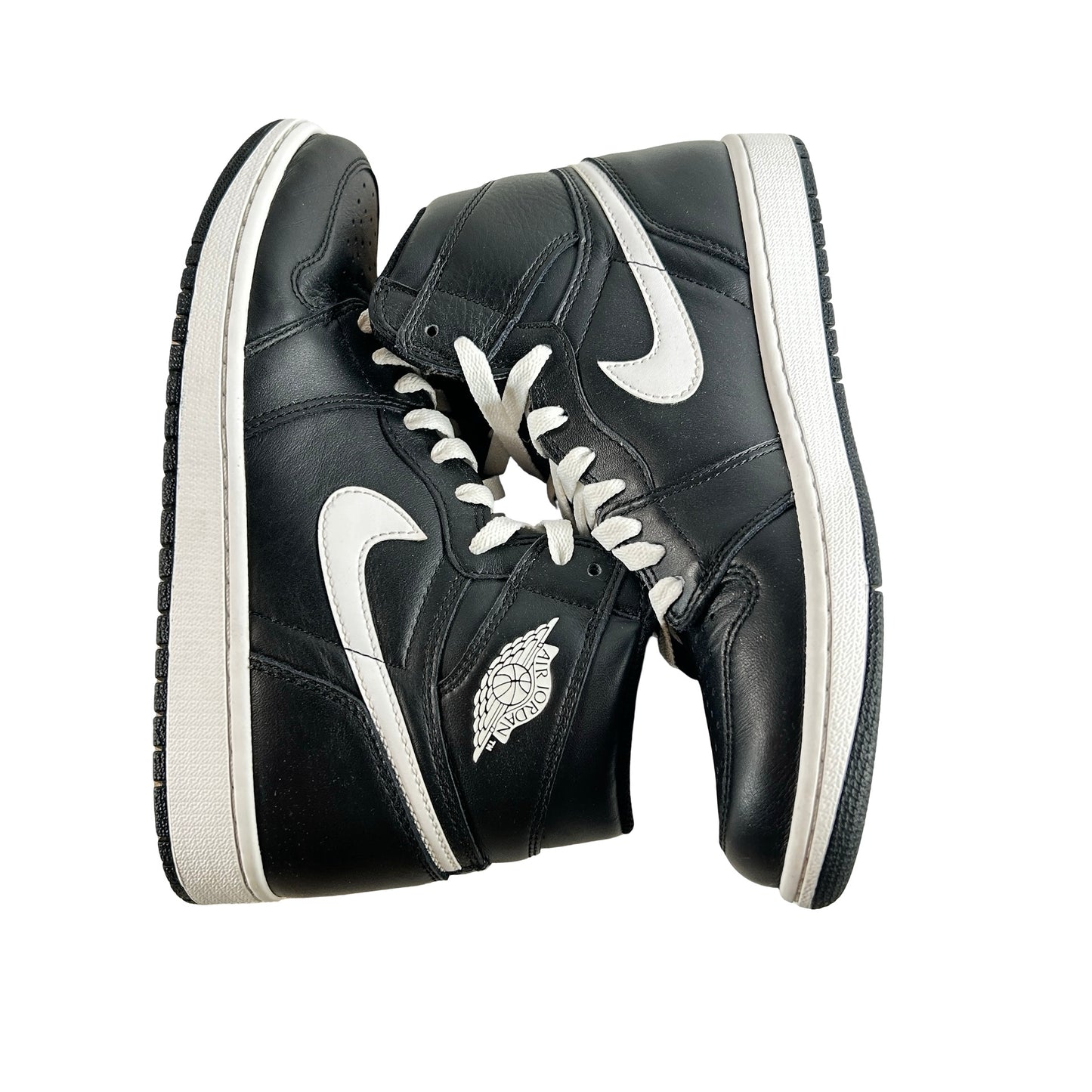 555088 011 Jordan 1 Retro Yin Yang Black [USED] - 8.5 M (Used)