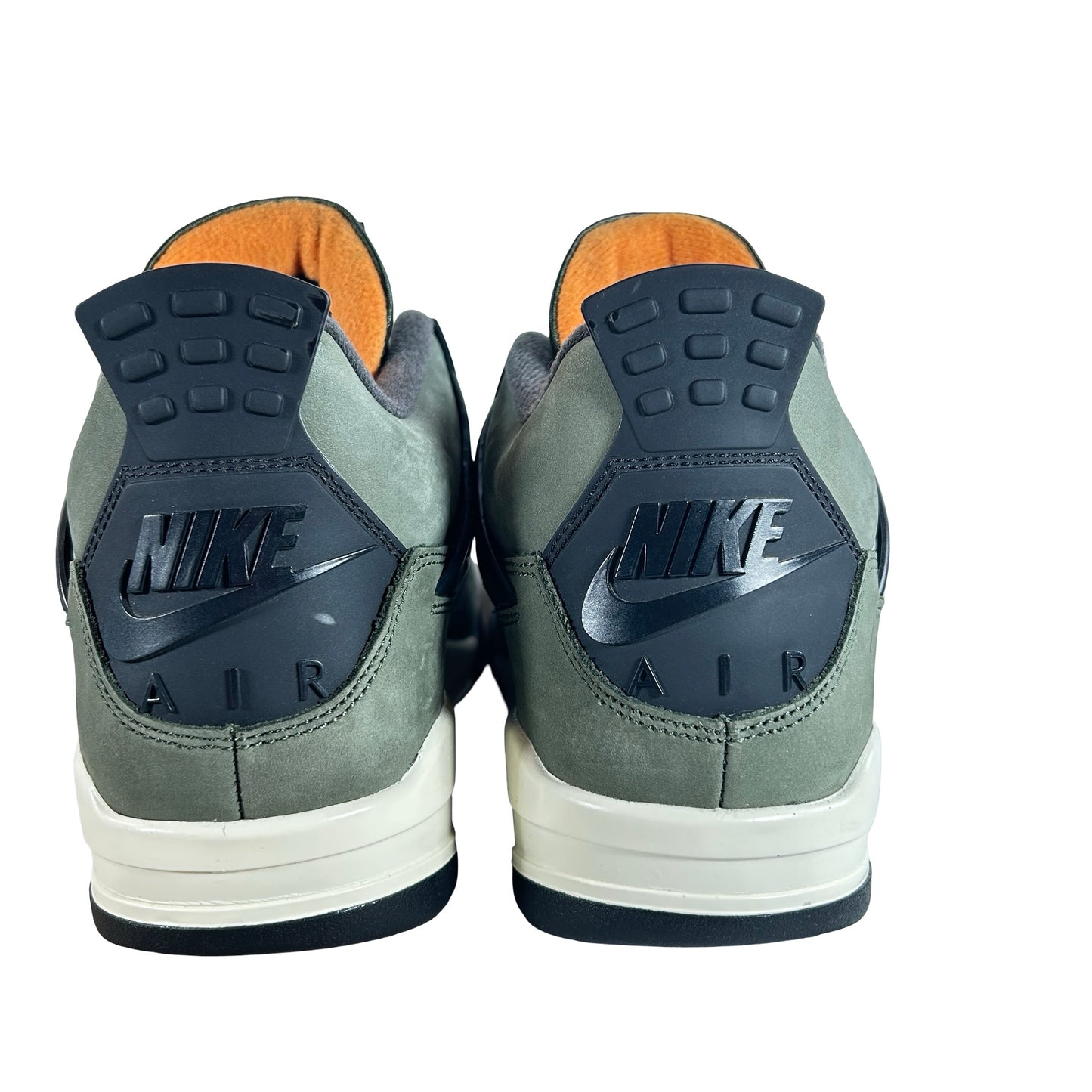 IB1519 200 Jordan 4 Retro OG SP Undefeated (2025) [USED] - 10.5 M (Used10)