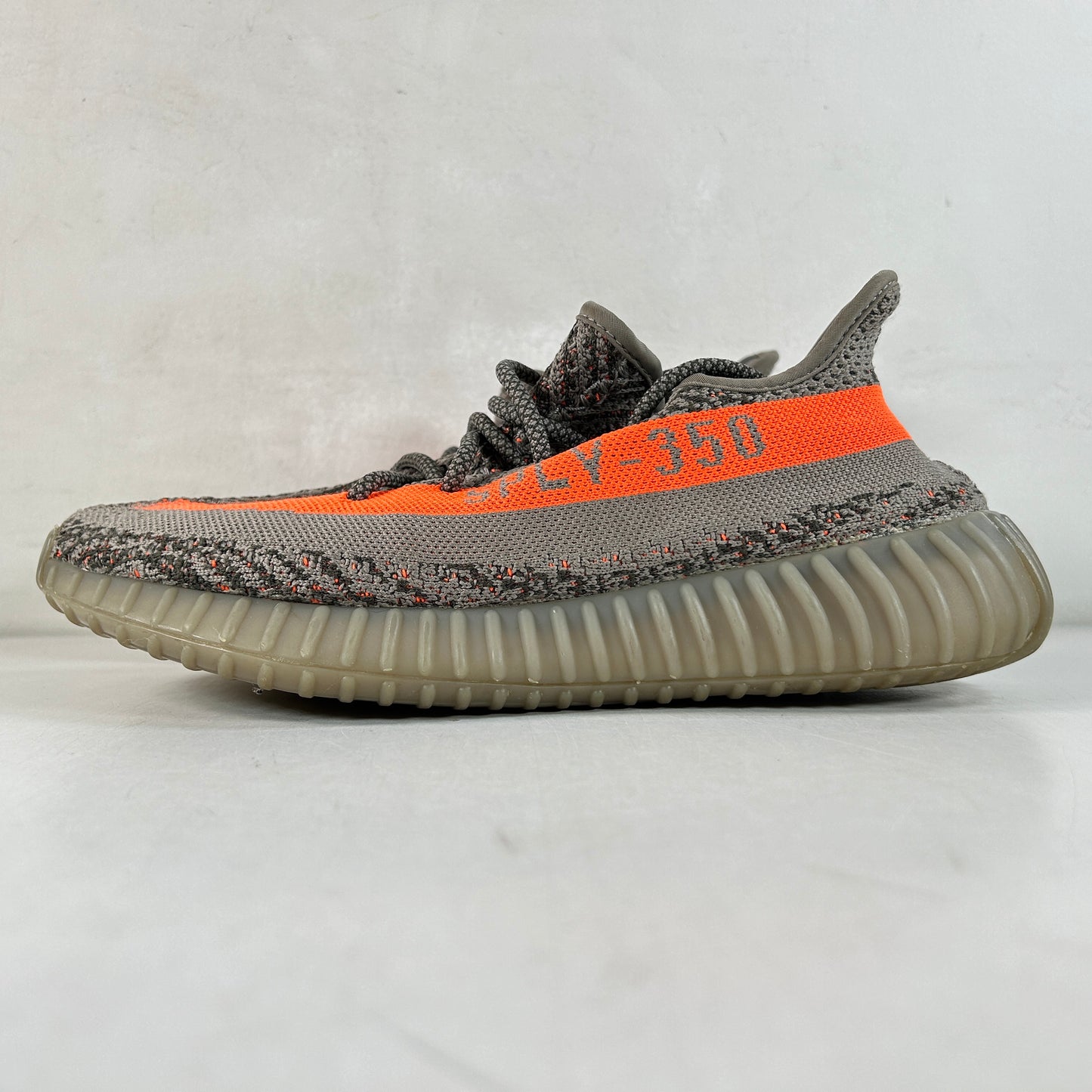 GW1229 Yeezy Boost 350 V2 Beluga Reflective [USED] - 9 M (Used)