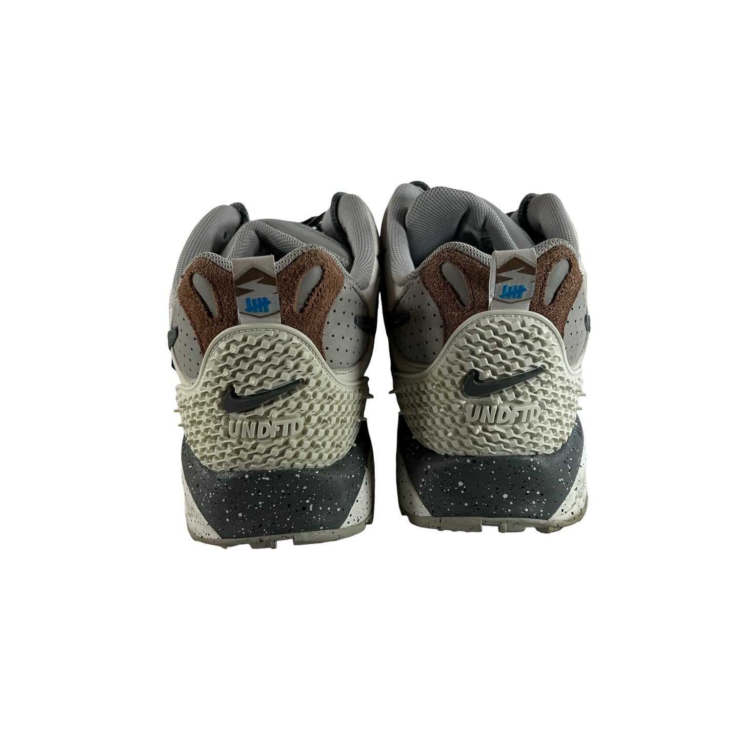 FN7546 200 Nike Air Terra Humara Undefeated Archaeo Brown [USED] - 14 M (Used)