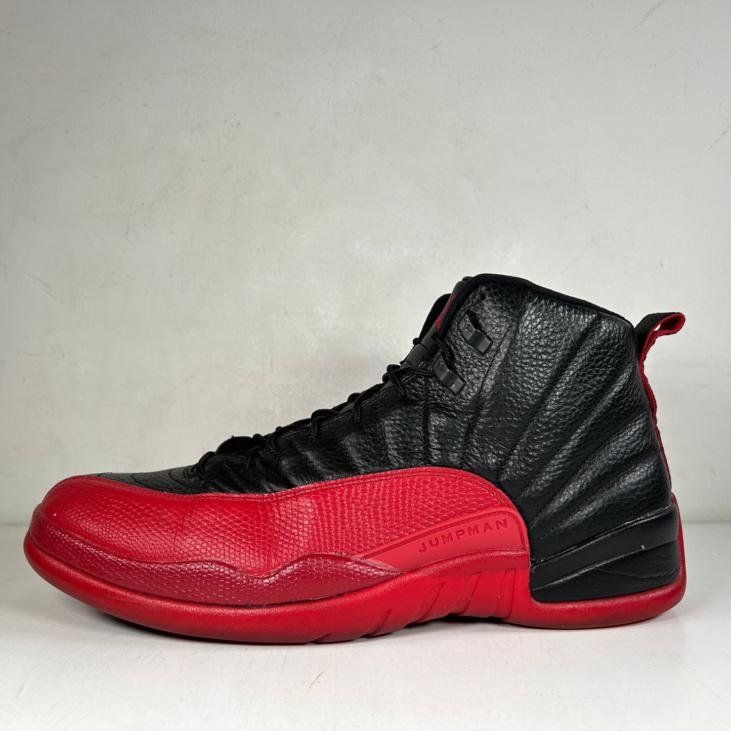 130690 002 Jordan 12 Retro Juego de gripe (2016)