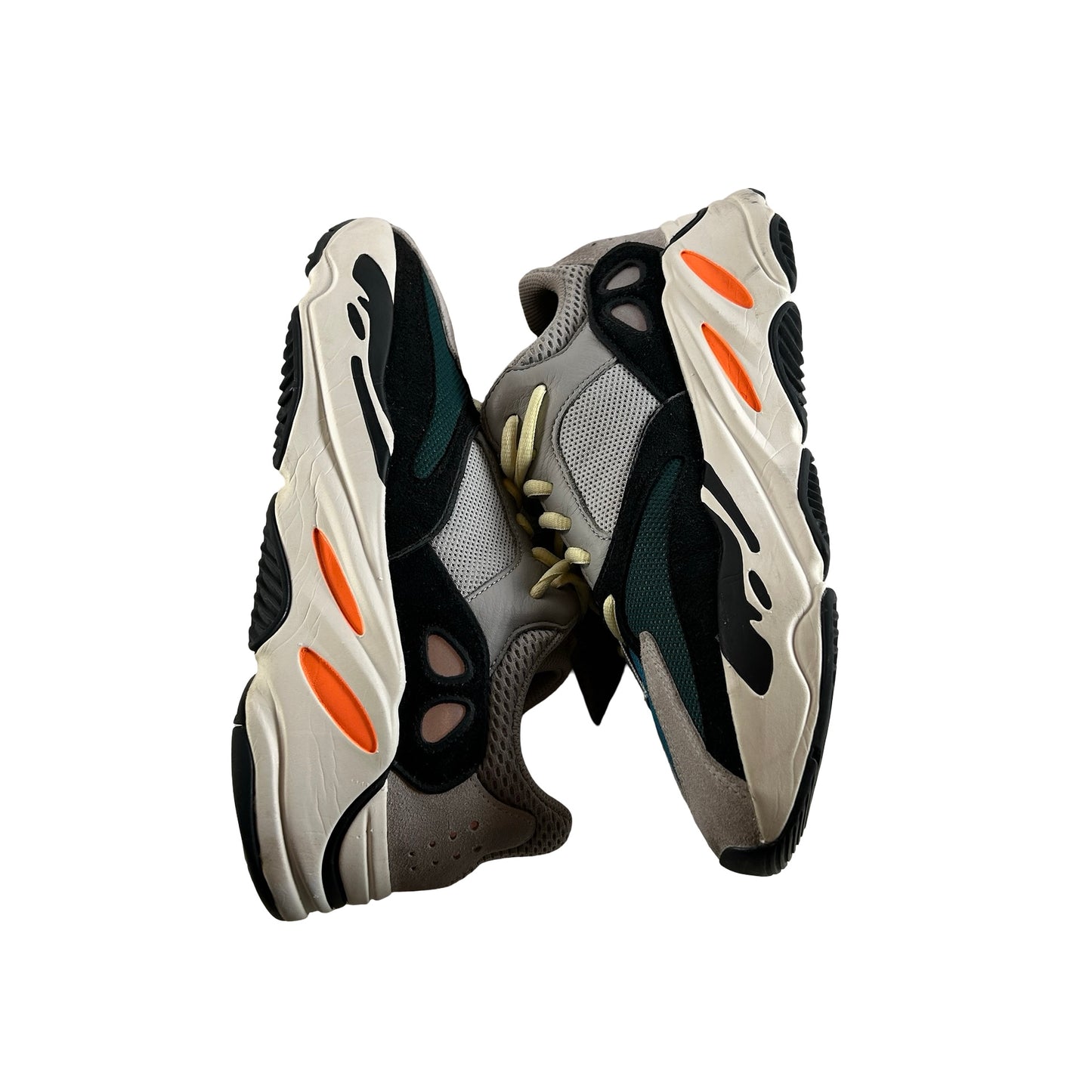 B75571 Yeezy 700 Wave Runner [USED] - 9 M (Used2)