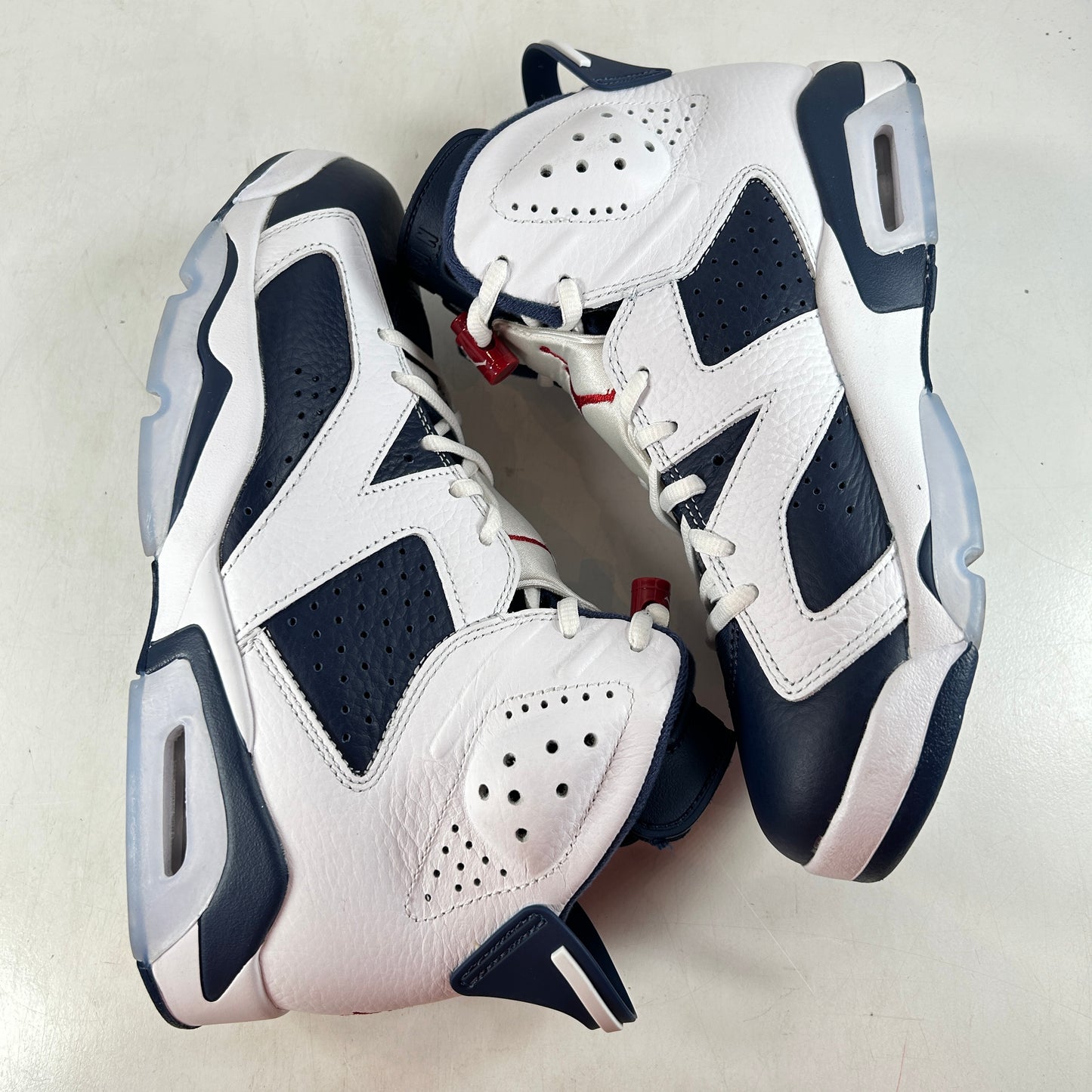 CT8529 164 Jordan 6 Retro Olympic (2024) - 8 M (Used2)