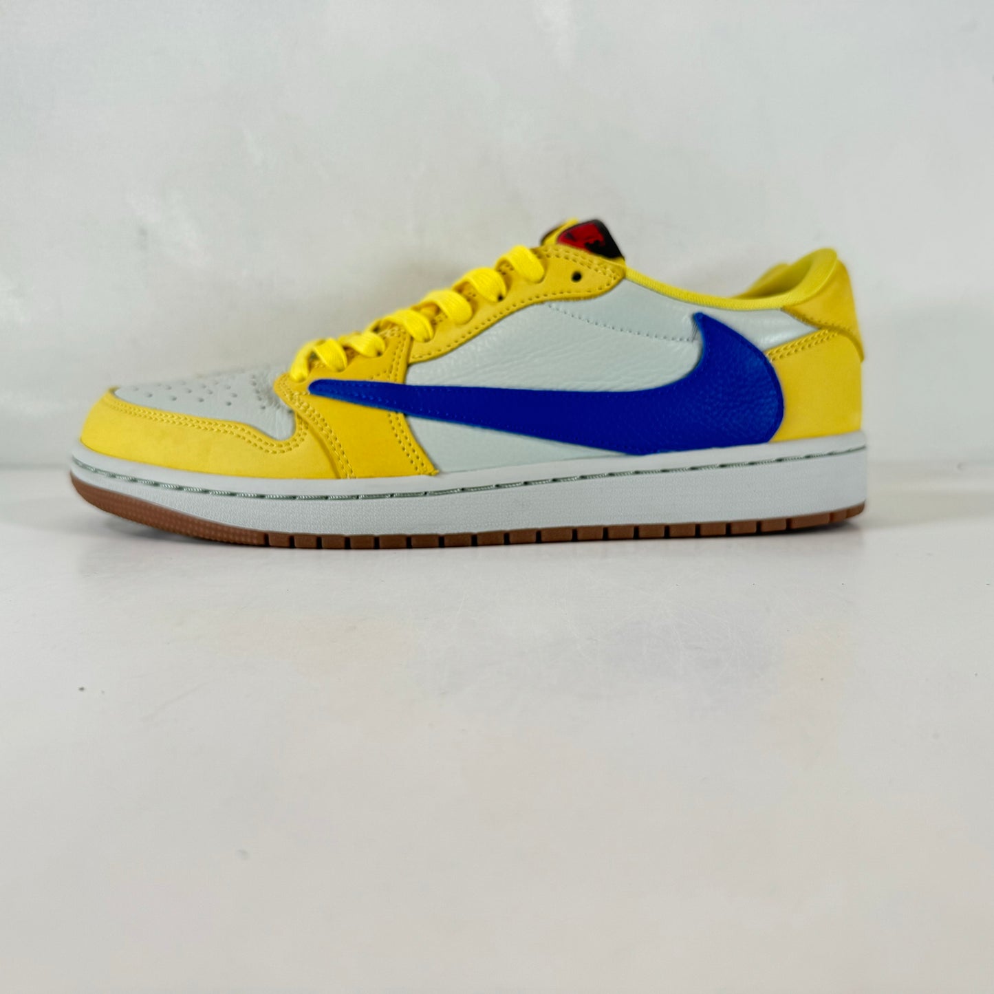 DZ4137 700 Jordan 1 Retro Low OG SP Travis Scott Canary (Women's) [USED] - 10.5 W (VNDS)
