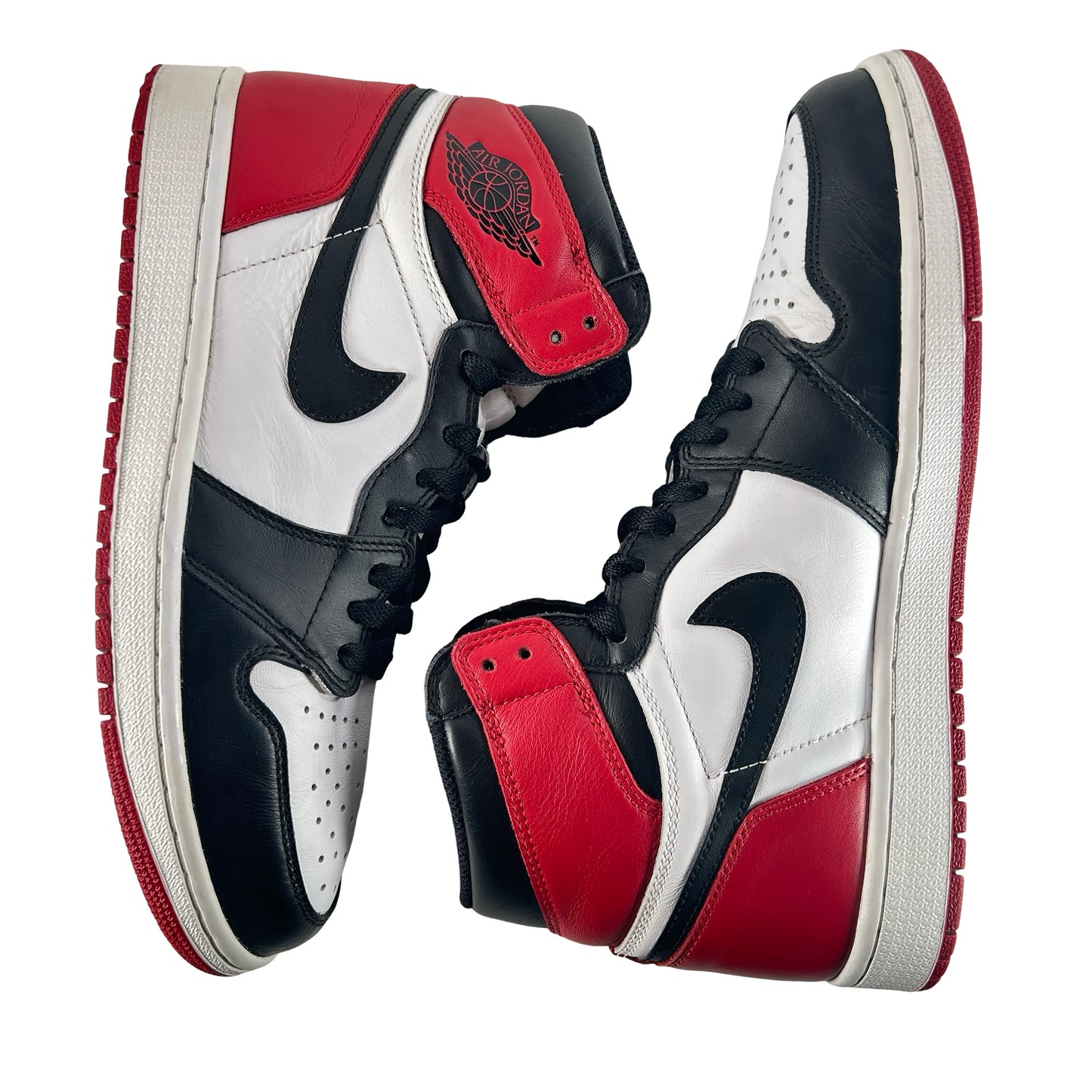 555088 125 Jordan 1 Retro Black Toe (2016) [USED] - 9.5 M (Used2)