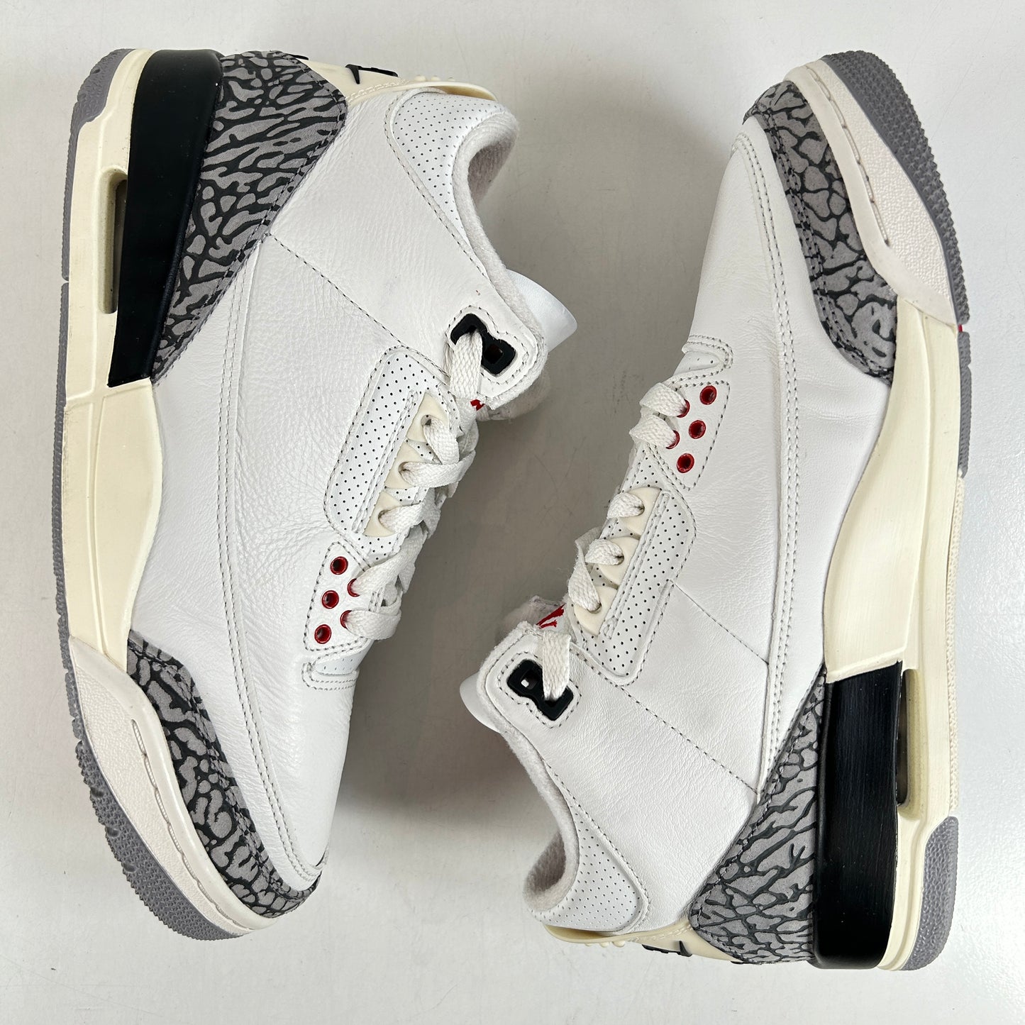 DN3707 100 Jordan 3 Retro White Cement Reimagined [USED] - 8 M (Used3)