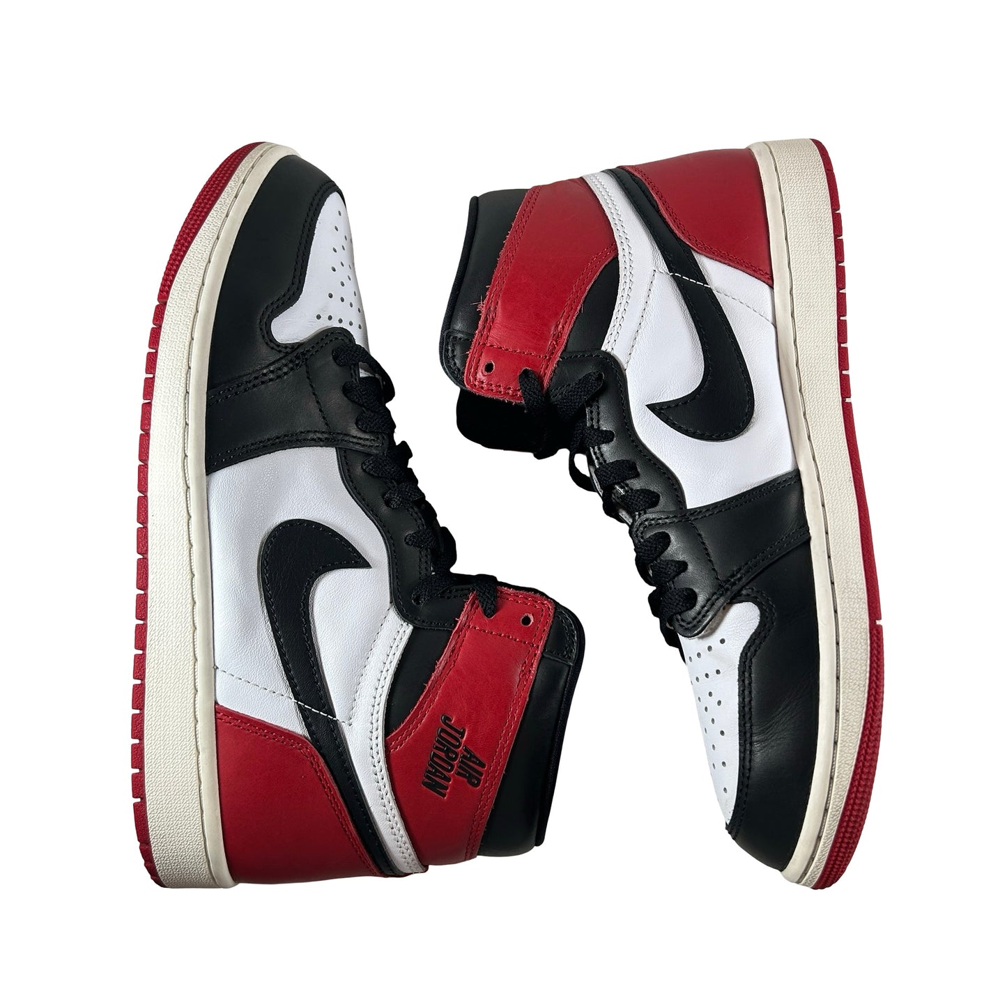 DZ5485 106 Jordan 1 Retro High OG Black Toe Reimagined [USED] - 10 M (Used5)