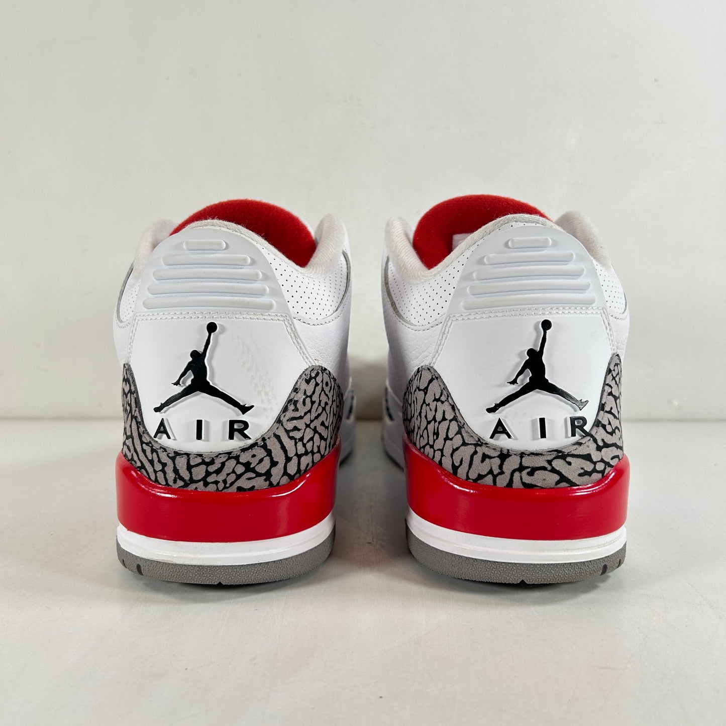 136064 116 Jordan 3 Retro Hall of Fame [USED] - 10.5 M (VNDS)